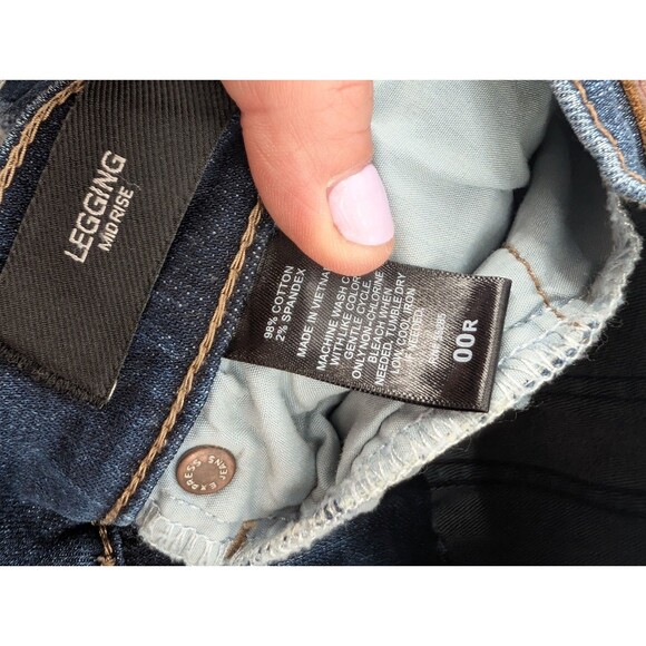 Express Mid Rise Leggings Skinny Jeans Distressed Dark Wash 26/29.5 Size 00 - Picture 3 of 10